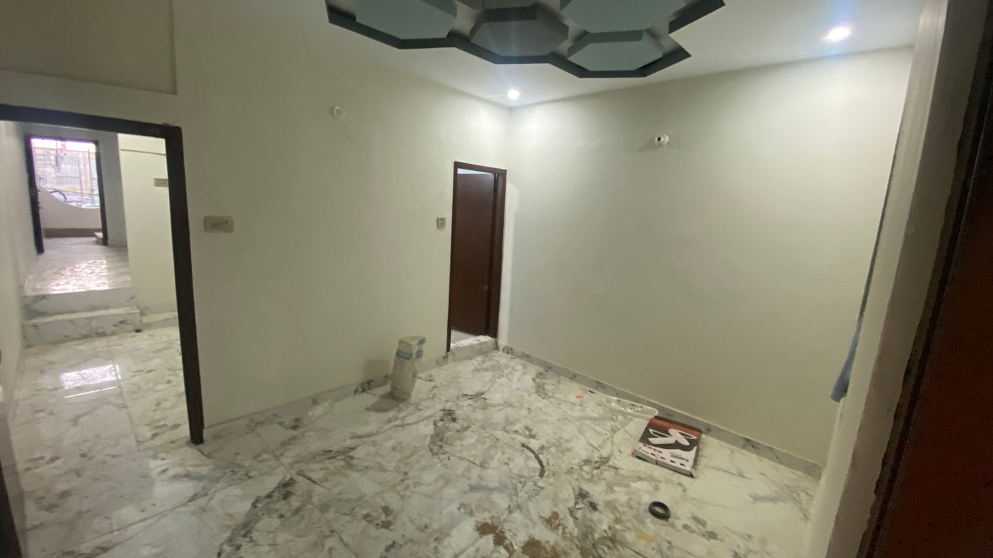 Ground, 1st, 2nd, Floor’s For Rent in Ruqaiya Square Near Water Pump