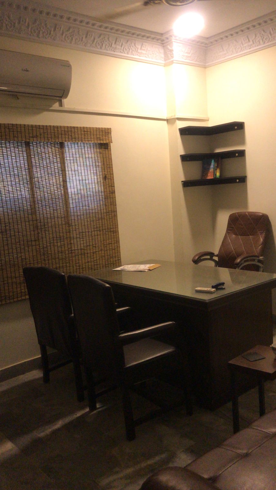 COMMERCIAL TOWN HOUSE FOR RENT (TEEN TALWAR )